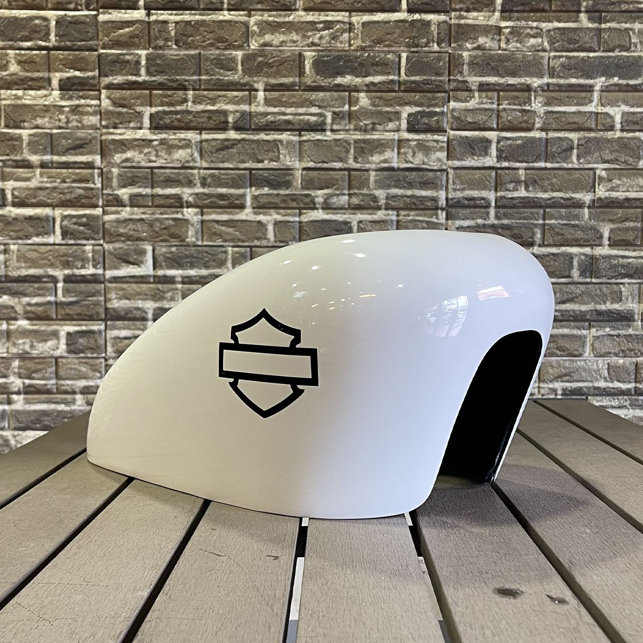 Bar & Shield